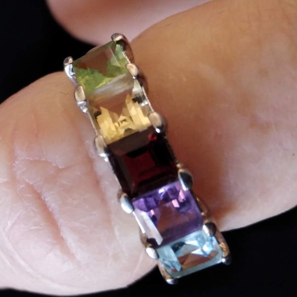 RAINBOW SEMI PRECIOUS 925 SILVER RING WITH HEART MOUNTING DETAIL - Picture 7 of 9